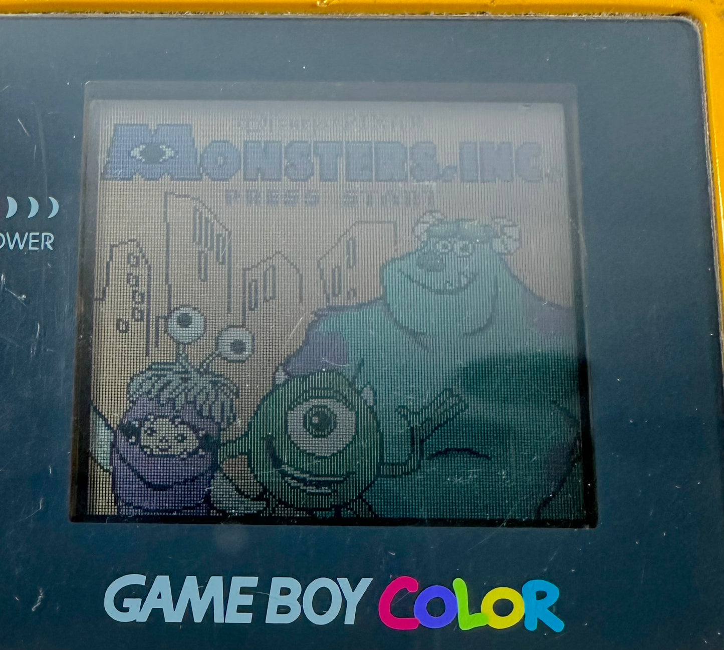 MONSTERS INC. GAME BOY COLOR TESTATO E FUNZIONANTE